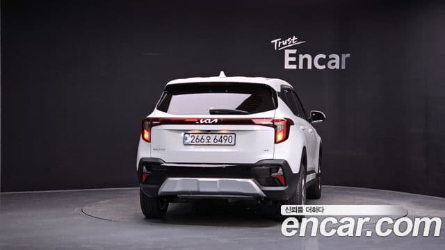 Seltos Benzină 2.0 4WD