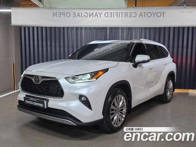Highlander 2.5 4WD Platinum