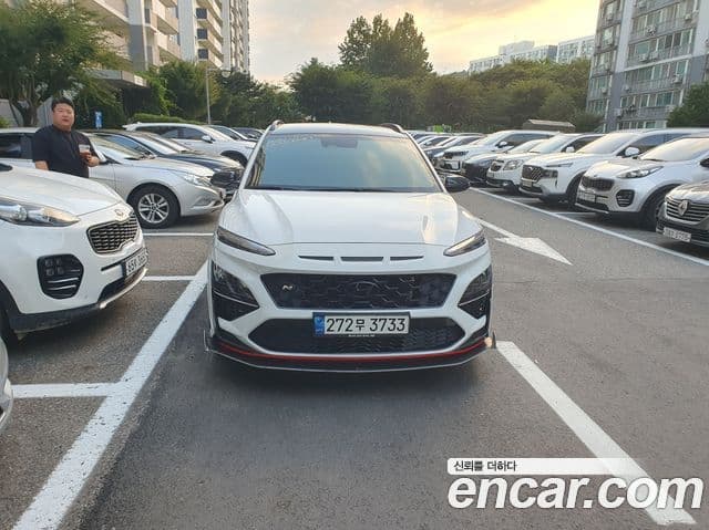 Kona Benzină 2.0 2WD