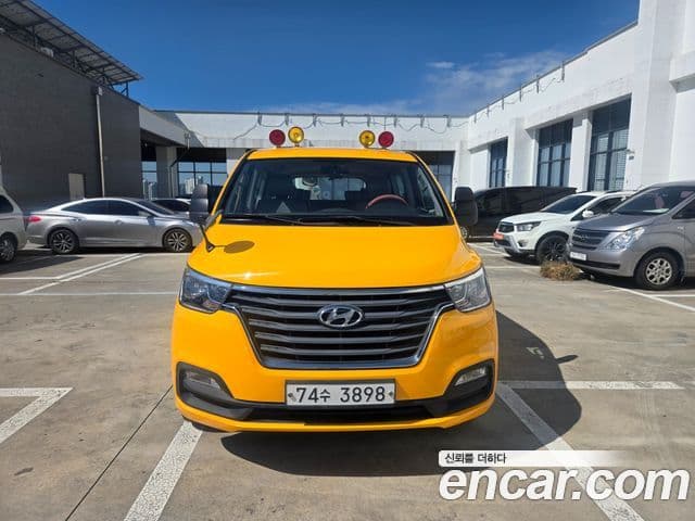 Grand Starex School Bus LPi