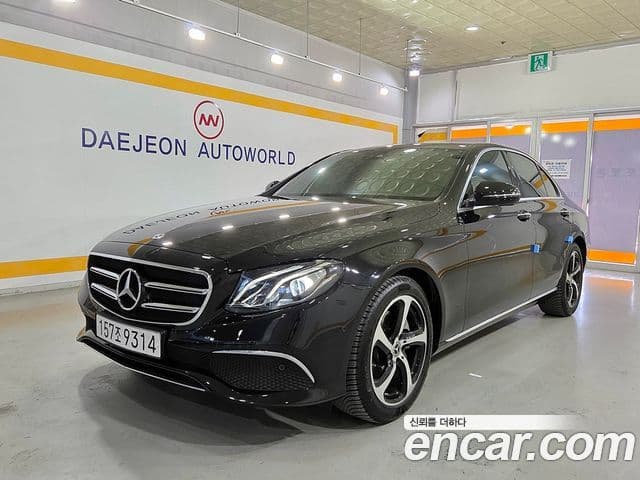 Clasa E E250 Avantgarde