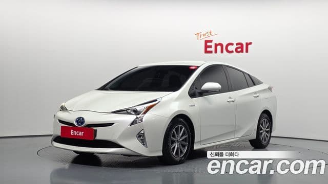 Prius 1.8 E