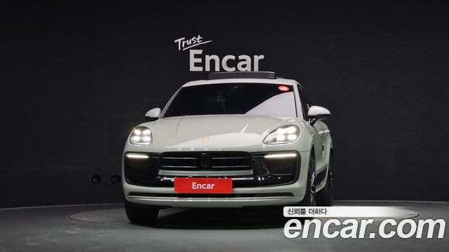 Macan 2.9 S