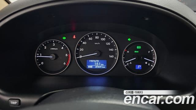 Grand Starex Wagon 11 locuri