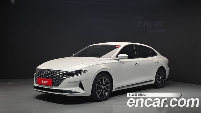 Grandeur 3.0 LPi (Rent-a-car)