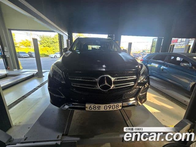 GLE- GLE250 d 4MATIC