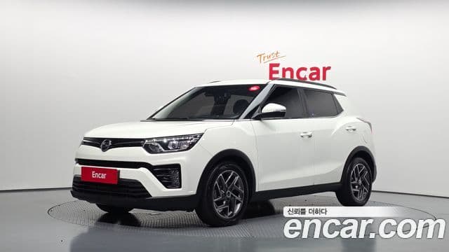 Very New Tivoli Benzină 1.5 2WD