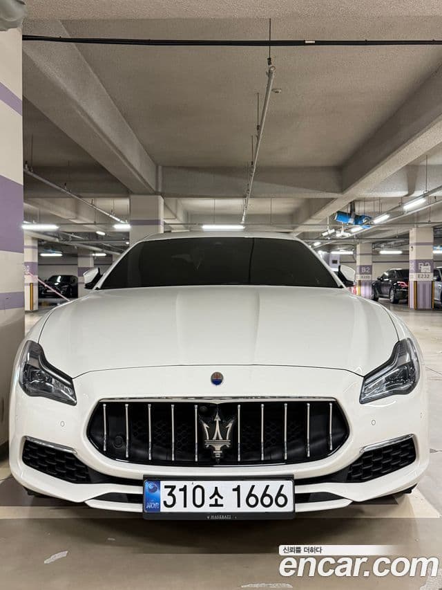 Quattroporte 3.0 V6 Gran Lusso