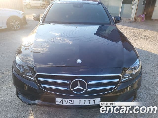 Clasa E E300 Avantgarde