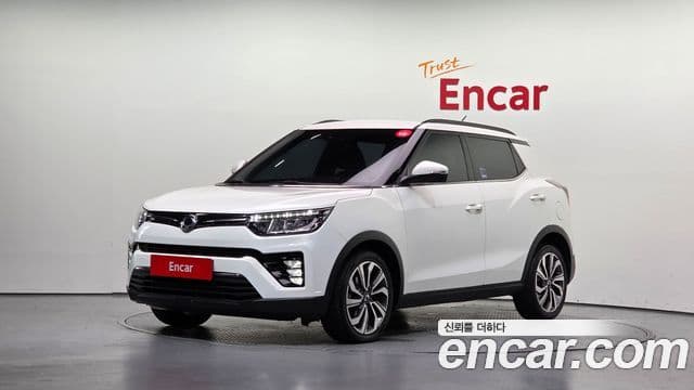 Very New Tivoli Benzină 1.5 2WD