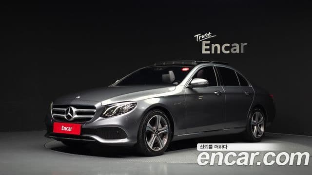 Clasa E E300 Avantgarde