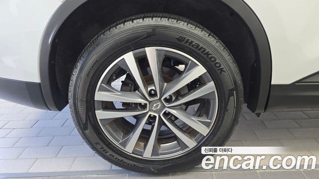 QM6 2.0 LPe LE 2WD