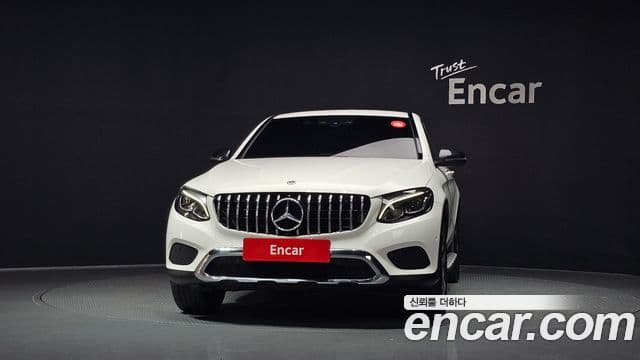 Clasa GLC GLC300 4MATIC Coupé