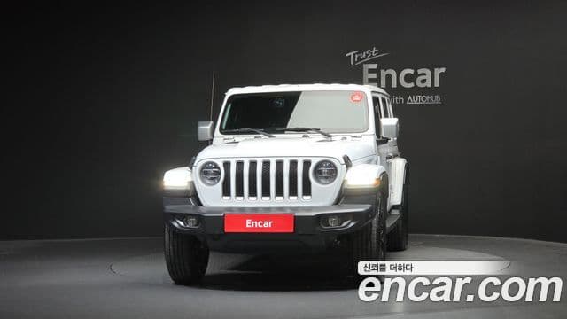 (JL) 2.0 Overland 4-door