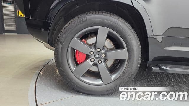 110 D300 X-Dynamic HSE