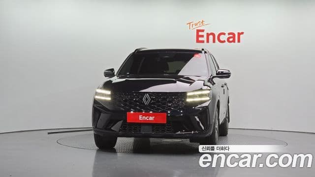 1.5 E-TECH Iconic 2WD
