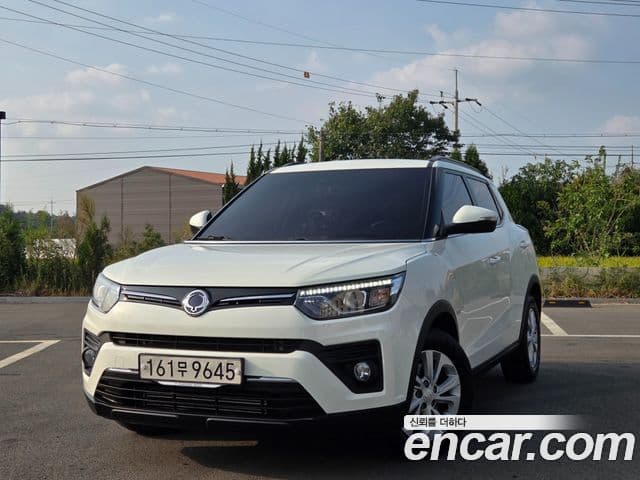 Very New Tivoli Benzină 1.5 2WD