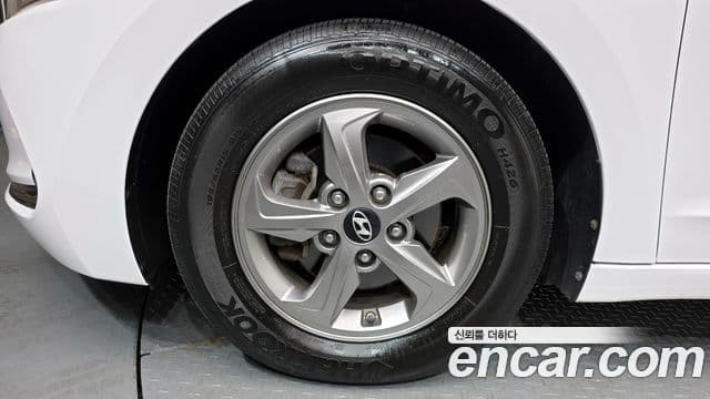 Avante 1.6 GDI Smart