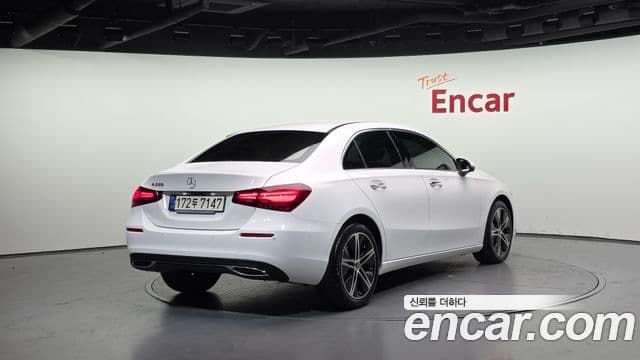Clasa A A220 Sedan