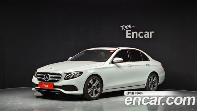 Clasa E E300 Avantgarde