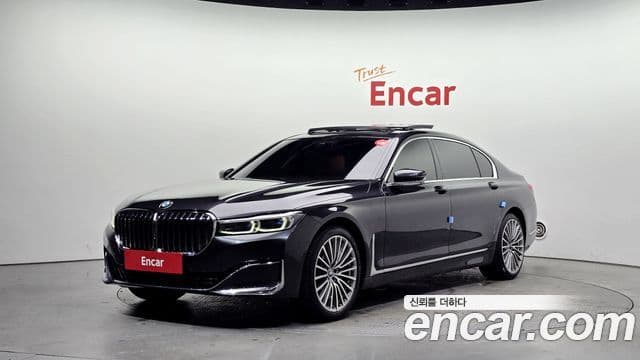 Seria 7 740Li xDrive Design Pure Excellence