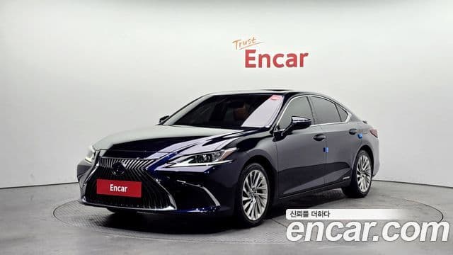 ES300h 7 Luxury Plus