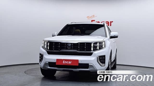 Mohave The Master Motorină 3.0 4WD 6 locuri