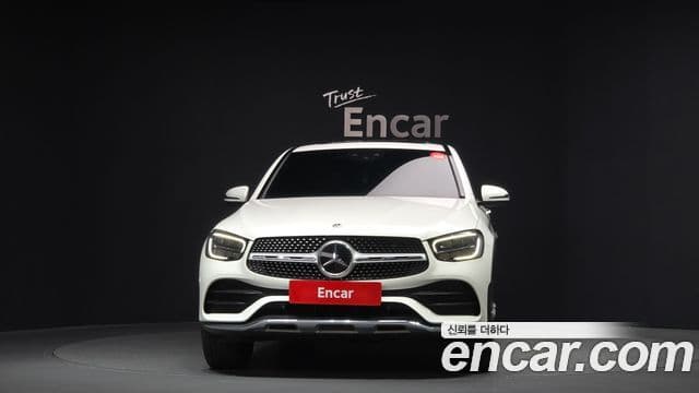 Clasa GLC GLC300e 4MATIC Coupé