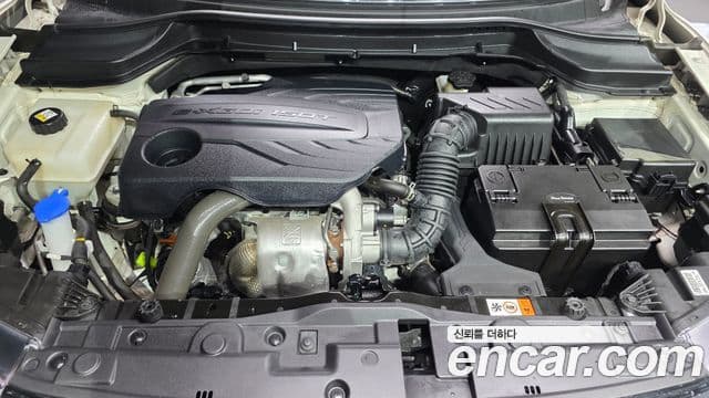 Very New Tivoli Benzină 1.5 2WD
