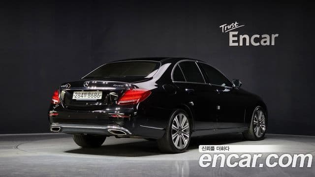 Clasa E E450 4MATIC Exclusive