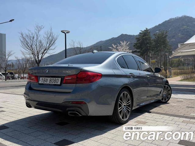Seria 5 530i xDrive M Sport Plus
