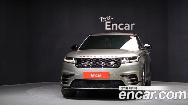 Range Rover Velar 3.0 D300 R-Dynamic HSE