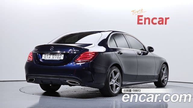 Clasa C C200 AMG Line