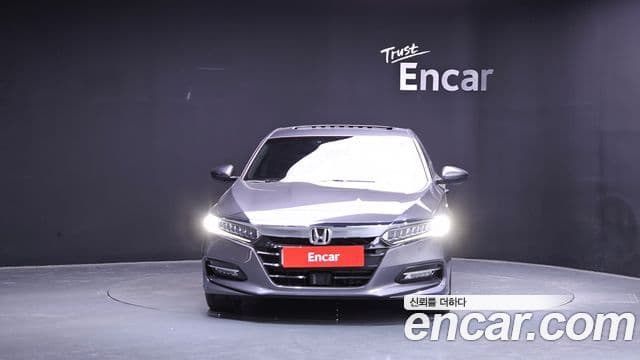 Accord 2.0 Hybrid Touring