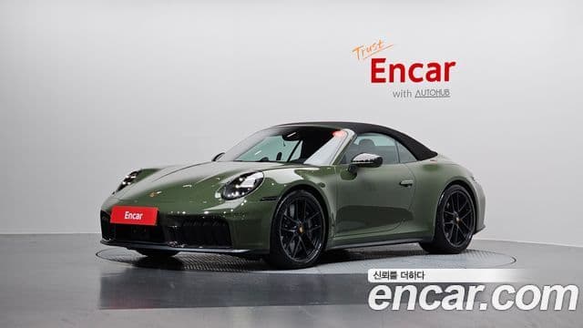 911 (992) Carrera 4 GTS Cabriolet