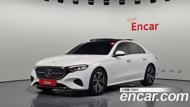 Clasa E E200 Avantgarde
