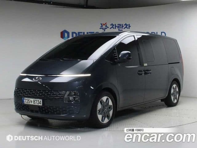 Staria L3.5 Tourer 11 locuri
