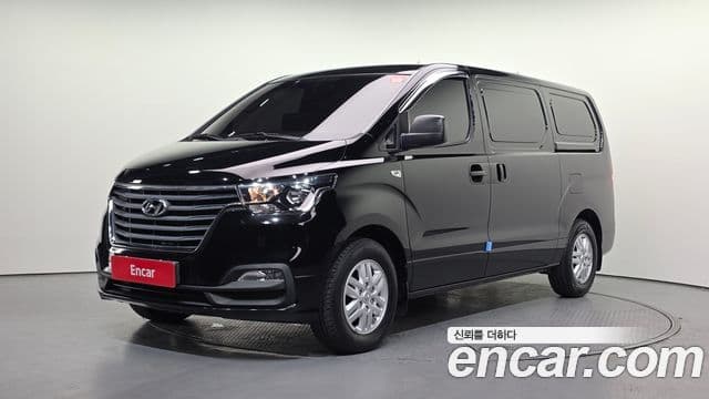 Grand Starex Van 3 locuri