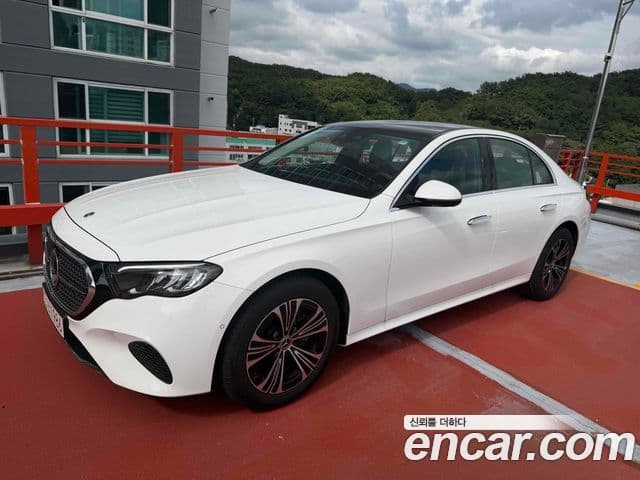 Clasa E E200 Avantgarde