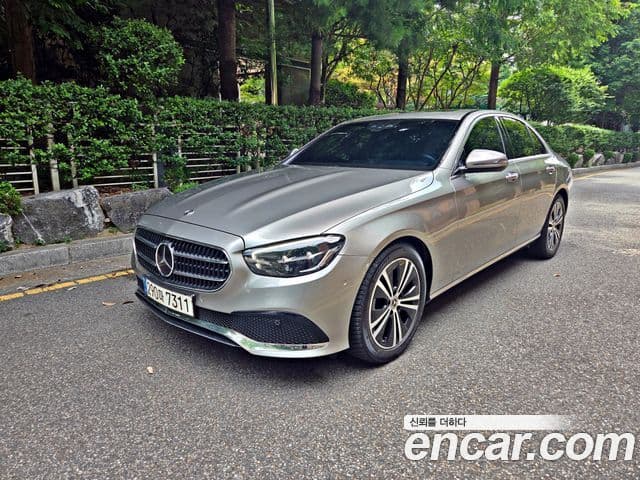 Clasa E E250 Avantgarde