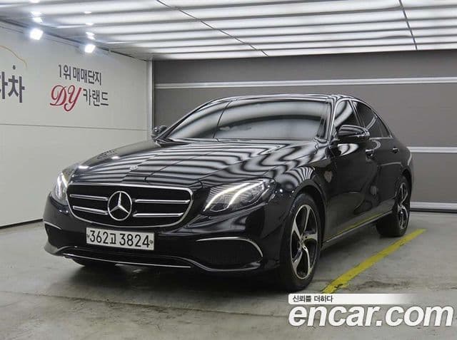Clasa E E250 Avantgarde