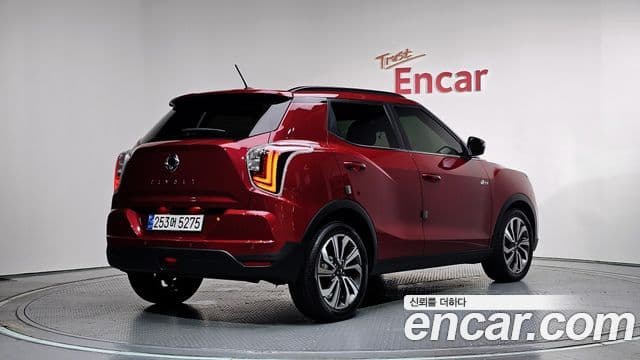 Very New Tivoli Benzină 1.5 2WD