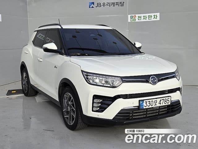 Very New Tivoli Benzină 1.5 2WD