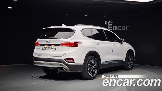 Santa Fe Benzină 2.0T 2WD