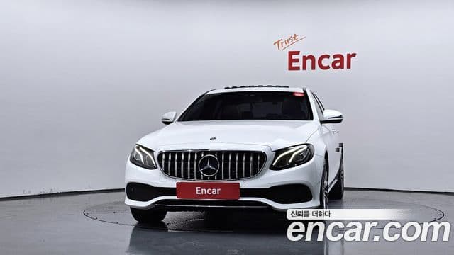 Clasa E E300 Avantgarde