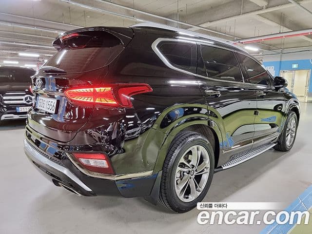 Santa Fe Benzină 2.0T 2WD