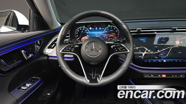 Clasa E E200 Avantgarde
