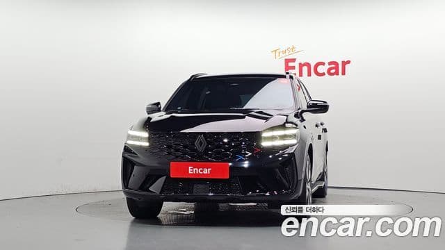 1.5 E-TECH Iconic 2WD