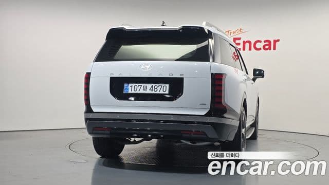 (LX3) Benzină 2.5T 4WD 9 locuri