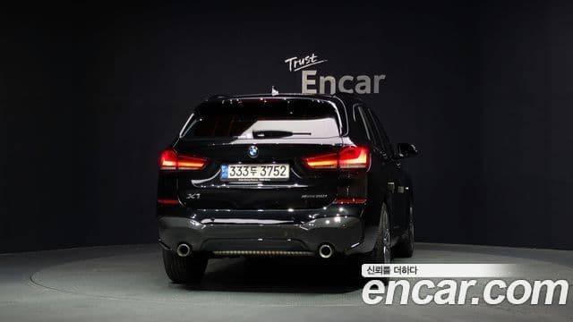 X1 xDrive 20i M Sport